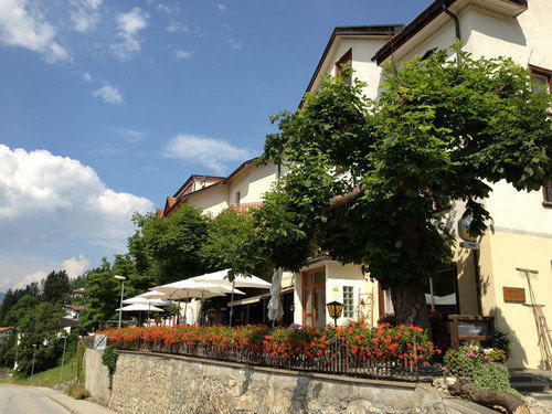Schontal Hotel